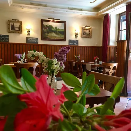 Rustique Hotel 3*