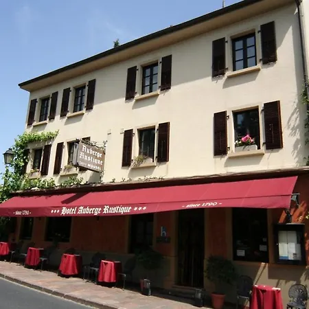 Rustique Hotel