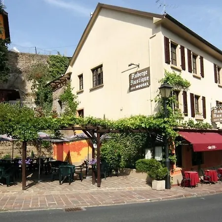 Rustique Hotel