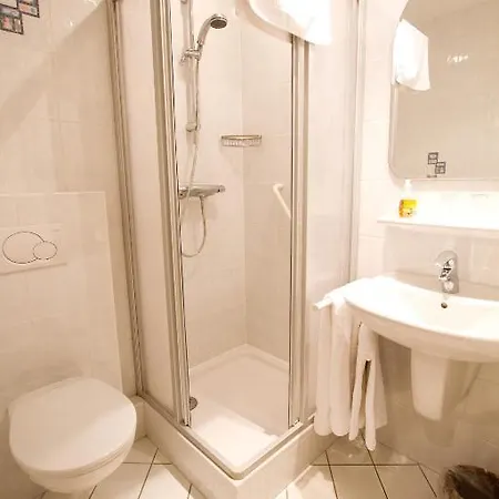 Rustique 3*